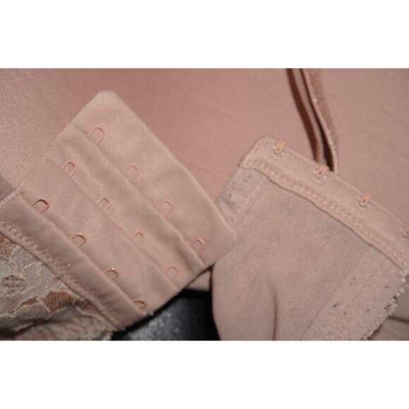 Torrid Curve Bra Bundle 44DD Lace Push-Up + Black Underwire Bras - Picture 6 of 13